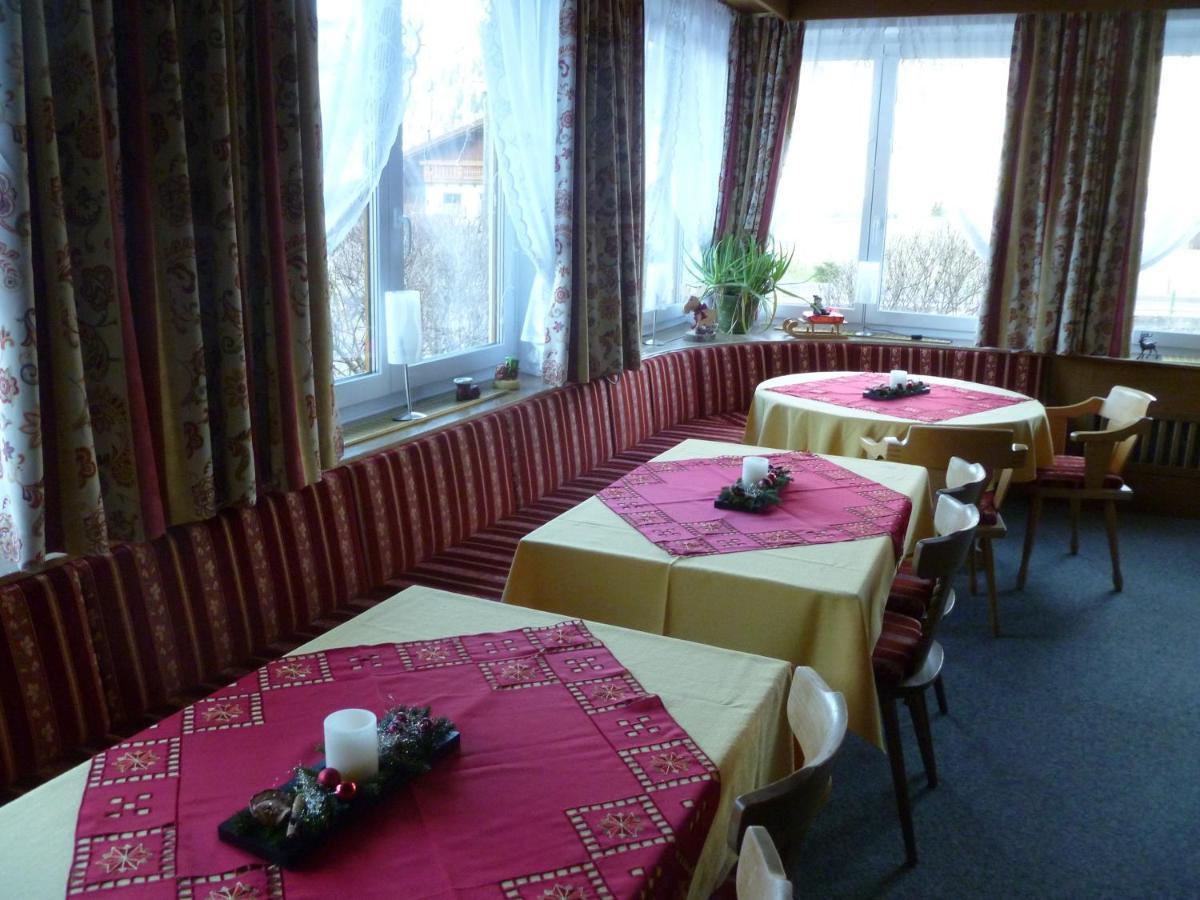 Haus Alpenland Hotell Tannheim Exteriör bild