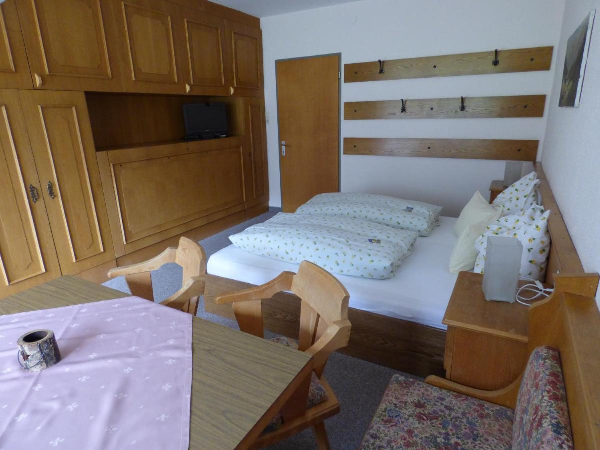 Haus Alpenland Hotell Tannheim Exteriör bild