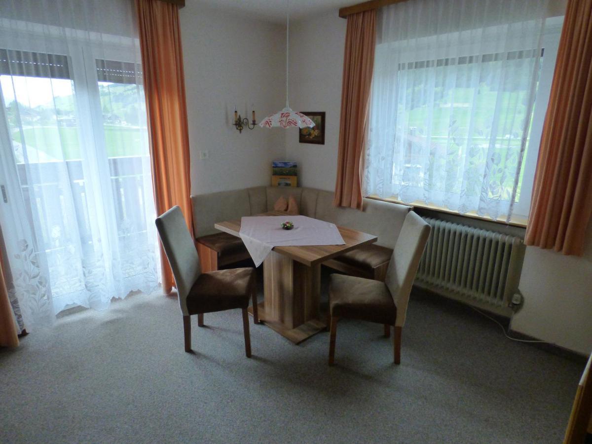 Haus Alpenland Hotell Tannheim Exteriör bild