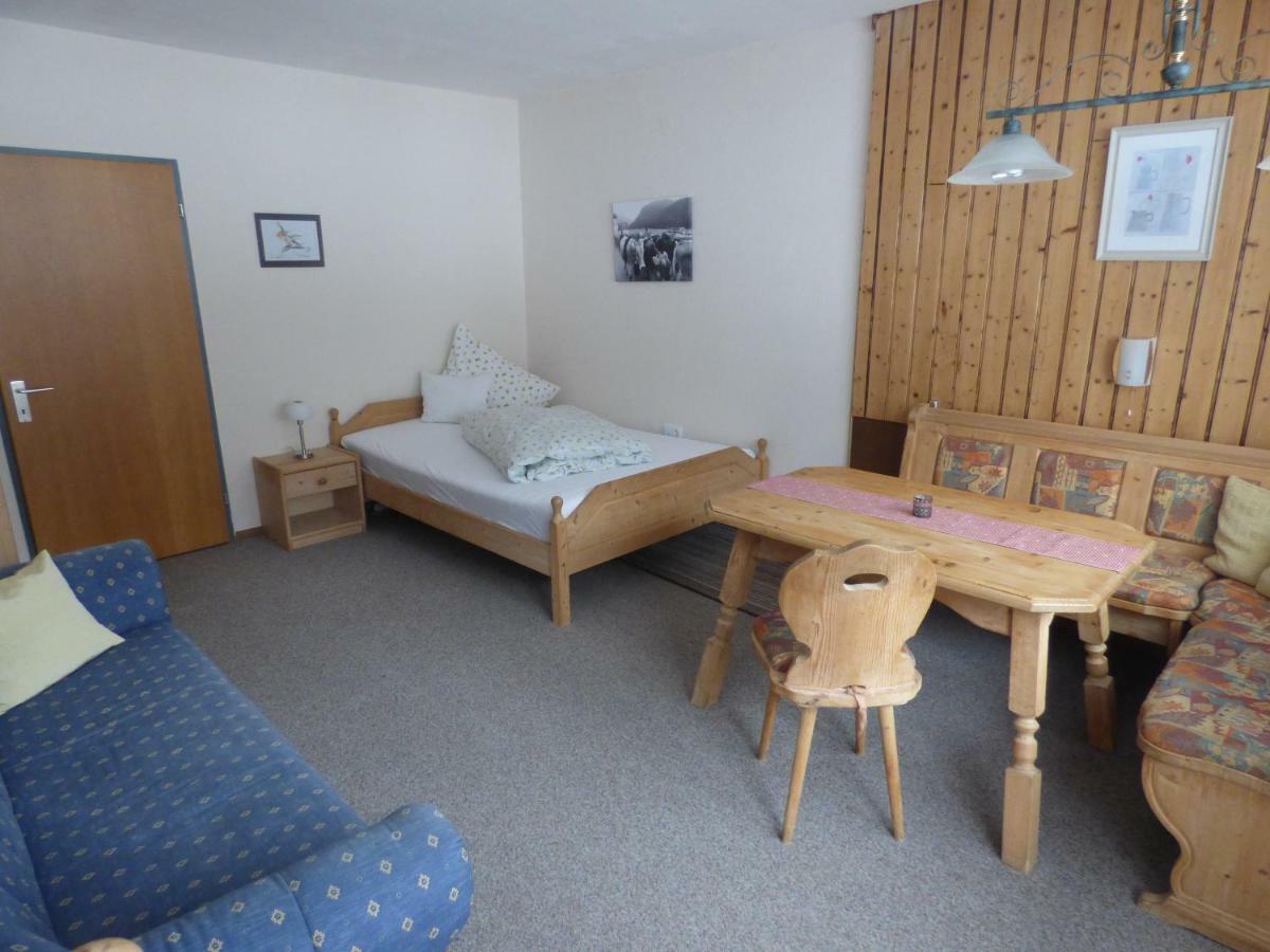 Haus Alpenland Hotell Tannheim Exteriör bild