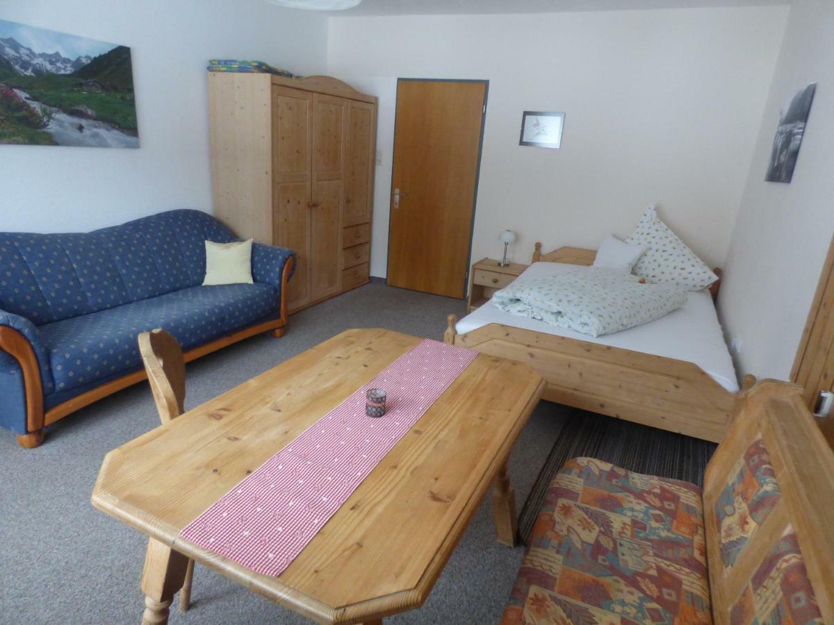 Haus Alpenland Hotell Tannheim Exteriör bild
